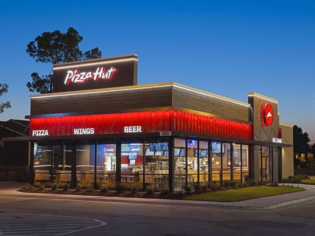 triple net lease pizza hut in california