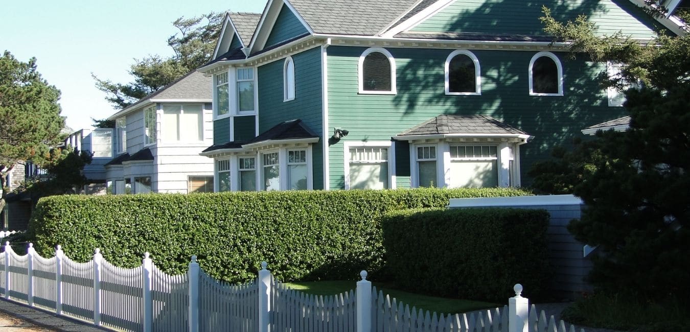 row of homes in oregon