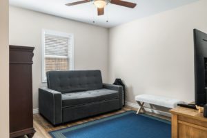 420 W. Meda Ave. Glendora, CA 91741 adu living room