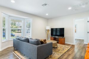 420 W. Meda Ave. Glendora, CA 91741 living room (1)